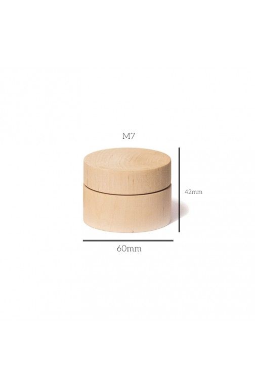 Medinė dėžutė M7