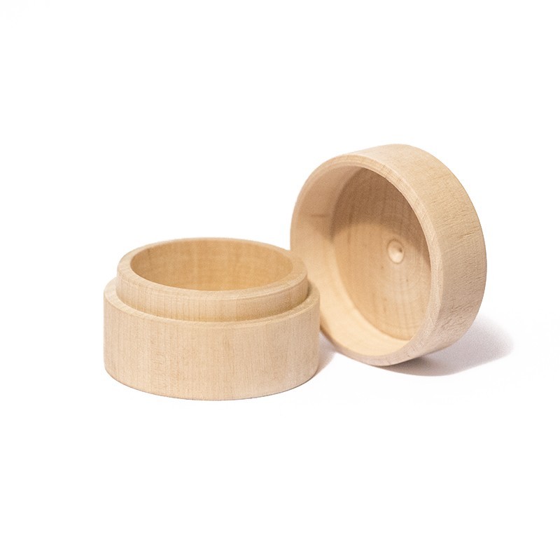 Medinė dėžutė M72